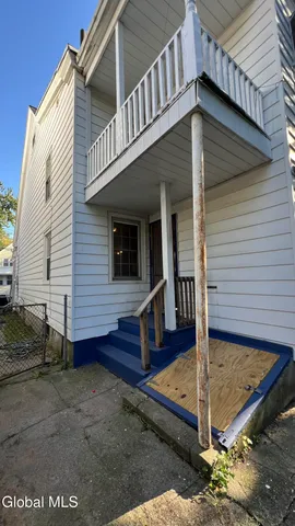 $209,900 | 15 Buchanan Street, Albany, NY 12206