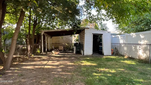 $209,900 | 15 Buchanan Street, Albany, NY 12206