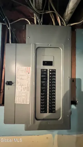 $209,900 | 15 Buchanan Street, Albany, NY 12206