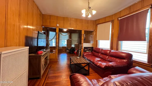 $209,900 | 15 Buchanan Street, Albany, NY 12206