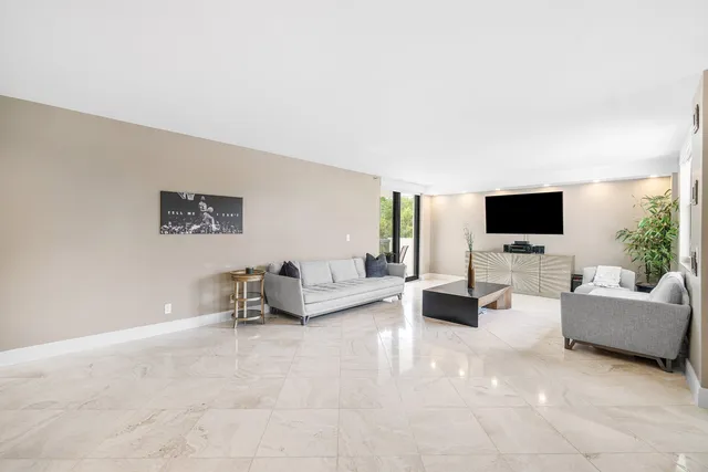 $837,900 | 2001 North Ocean Boulevard, Unit 305, Boca Raton, FL 33431