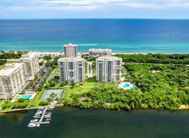 $837,900 | 2001 North Ocean Boulevard, Unit 305, Boca Raton, FL 33431