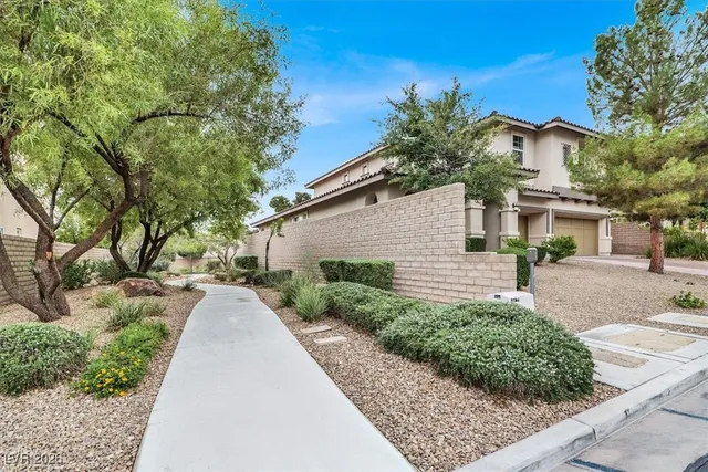 $4,300 | 12057 La Palmera Avenue, Las Vegas, NV 89138