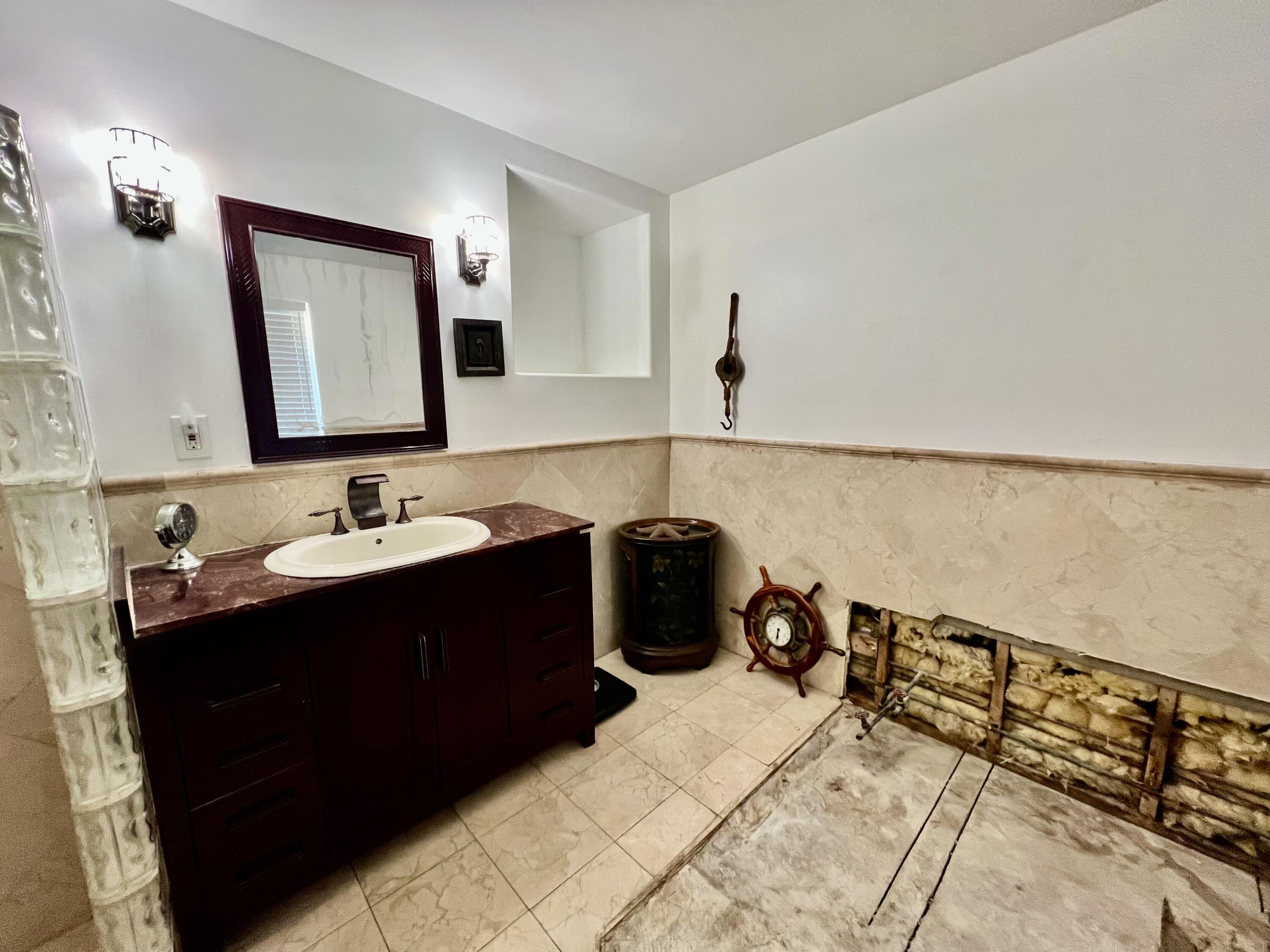 5570 Southwest 9th Court Margate, FL 33068 - Photo 24 of 59 IMG_7718