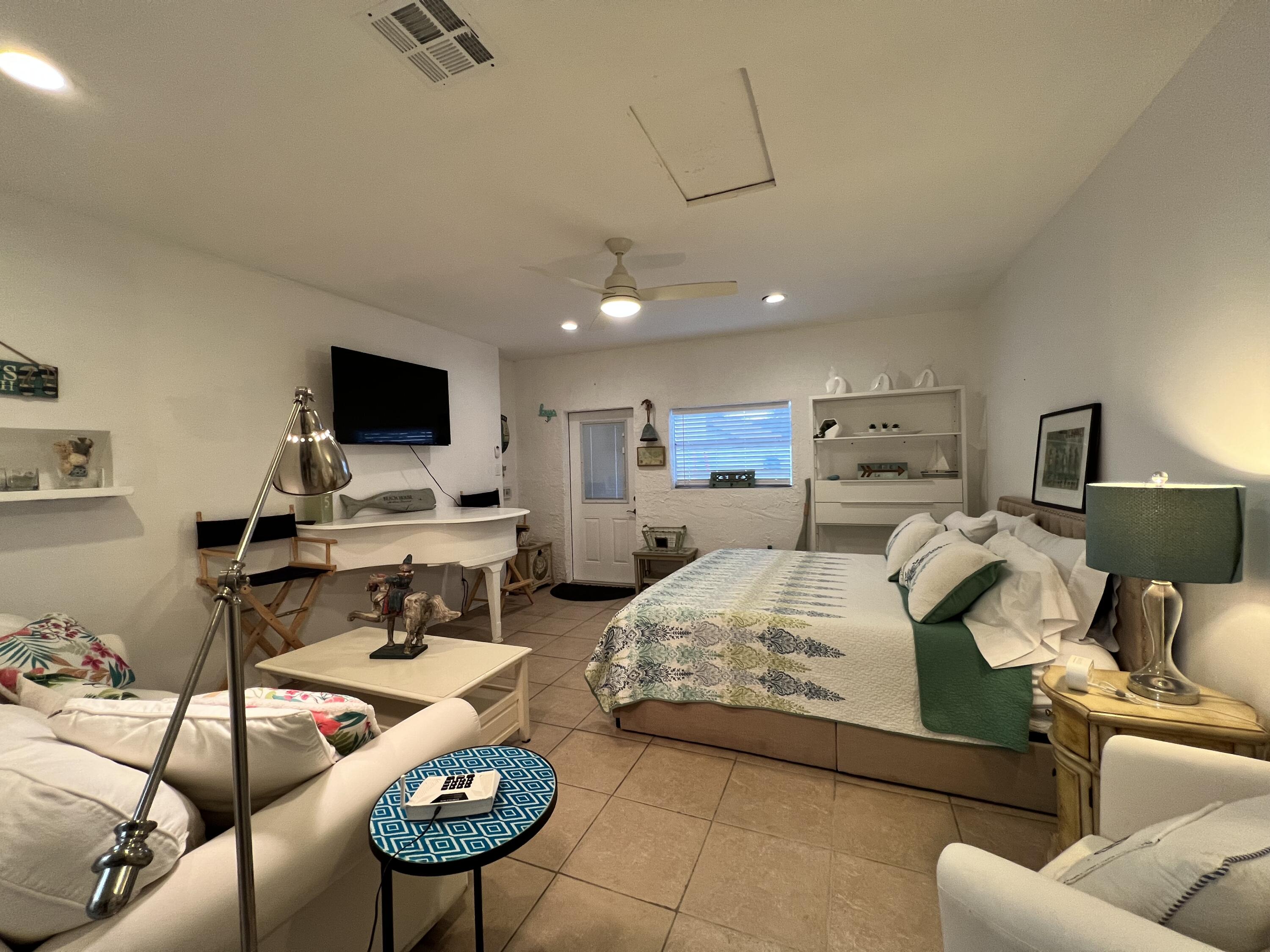 5570 Southwest 9th Court Margate, FL 33068 - Photo 32 of 59 IMG_4713