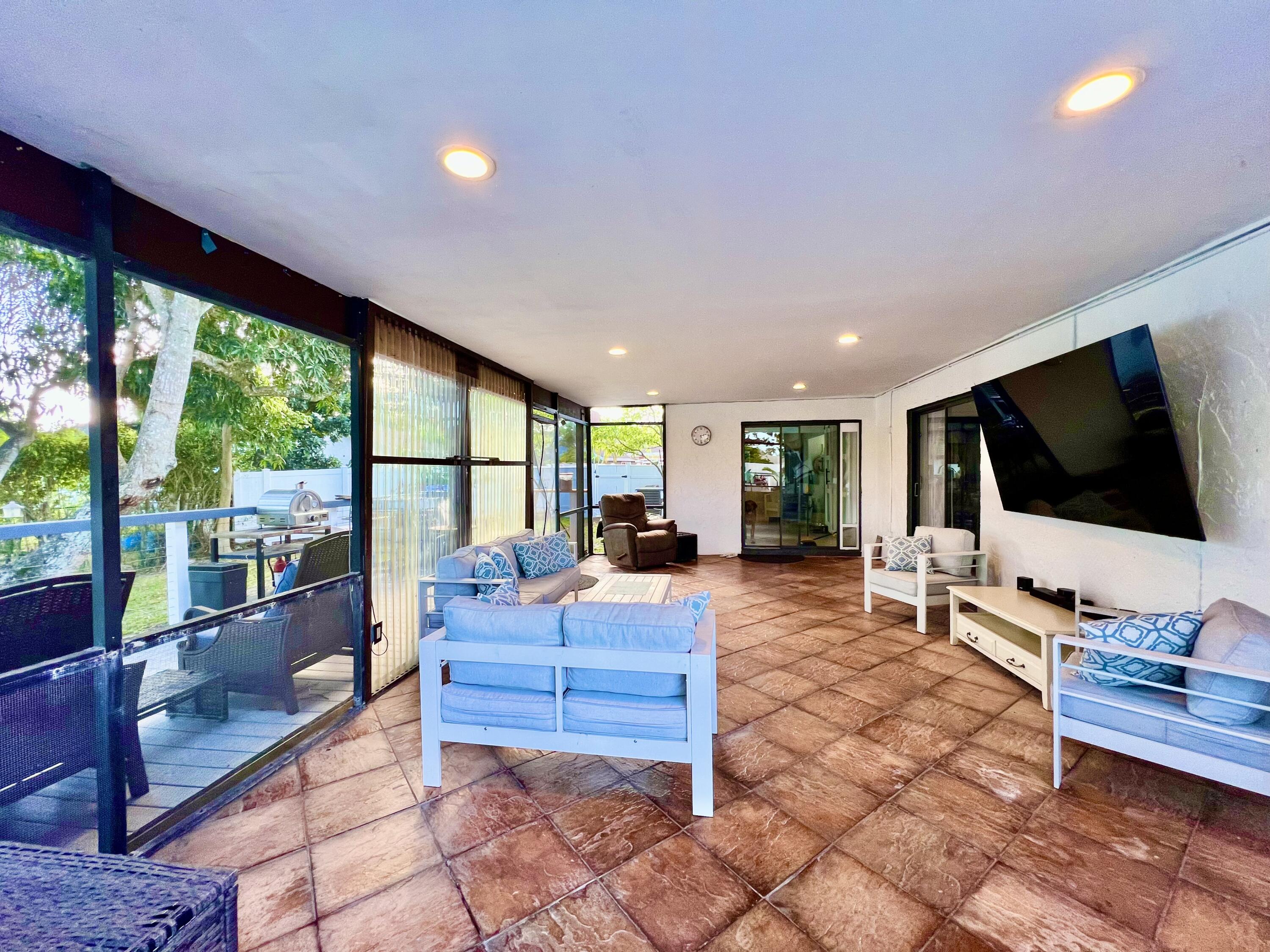 5570 Southwest 9th Court Margate, FL 33068 - Photo 54 of 59 IMG_7817