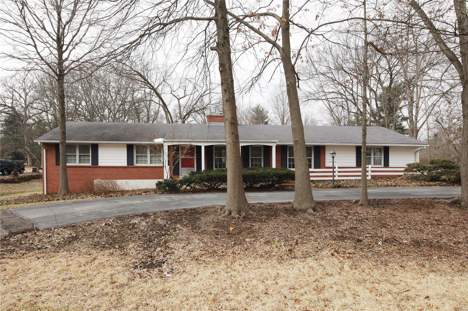 323 South Spoede Road Creve Coeur, MO 63141 - Photo 1 of 20 Gallery Image 1