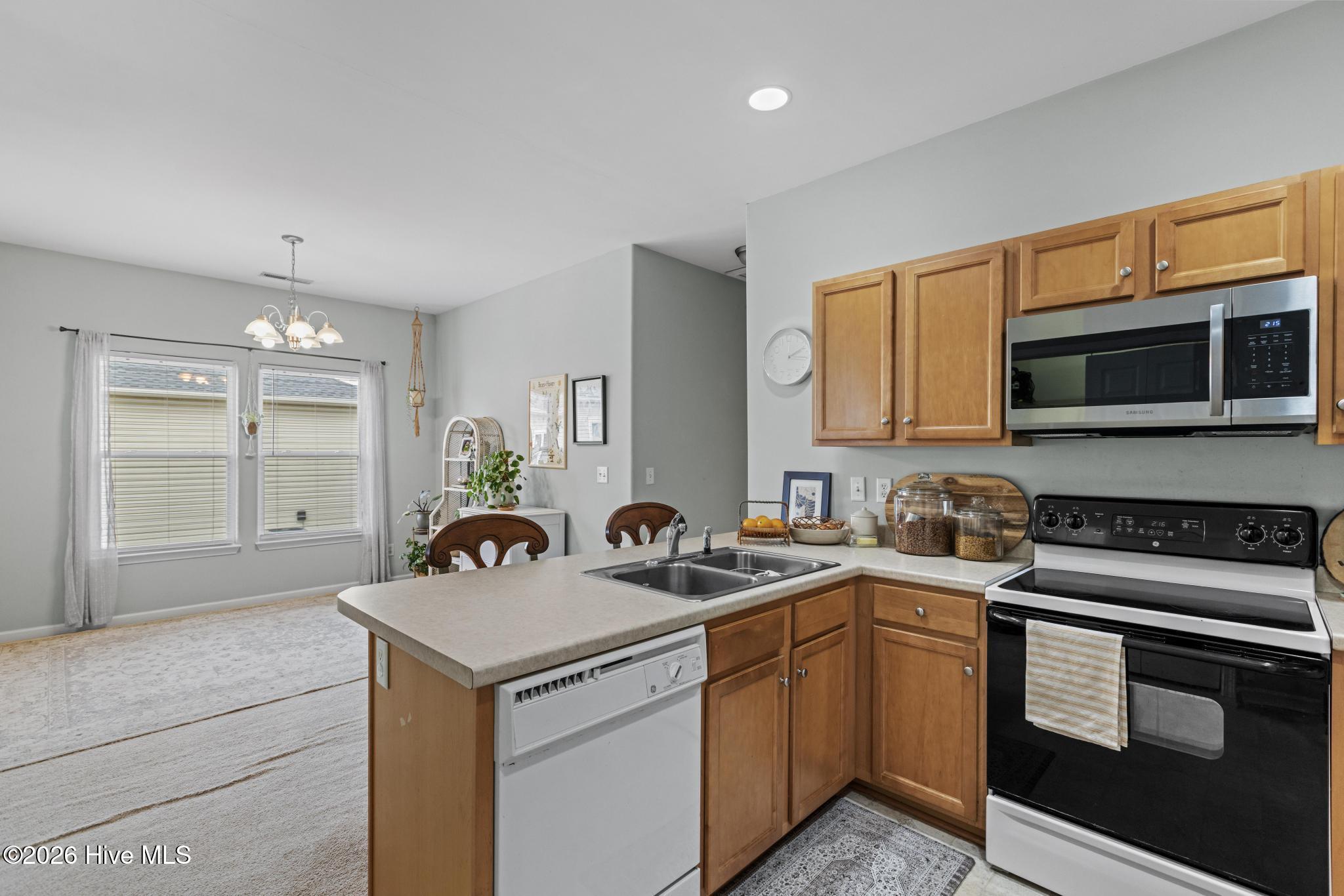 215-217 Lloyd Street Holly Ridge, NC 28445 - Photo 9 of 46 425A6980