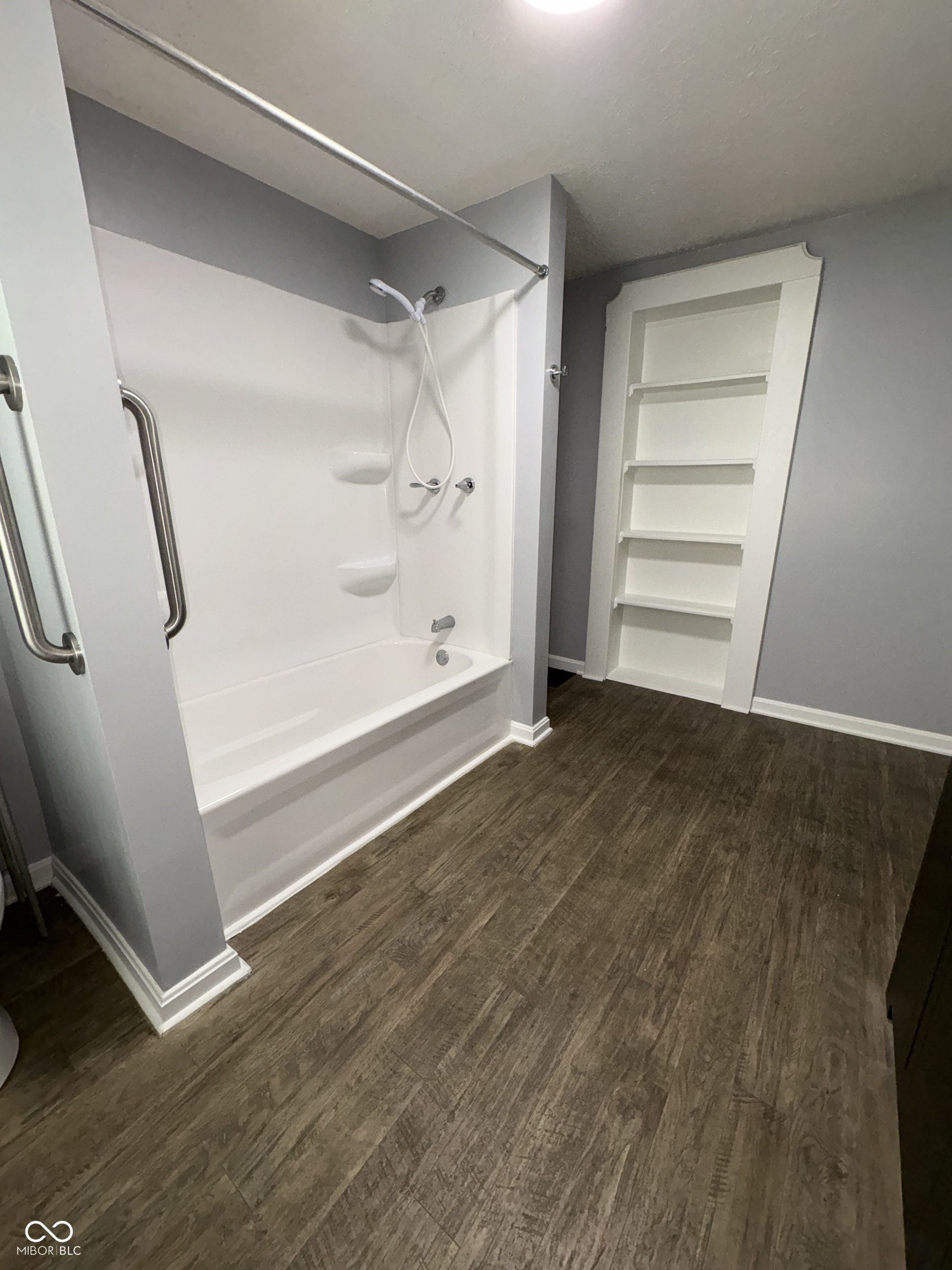 505 North Clay Street Edinburgh, IN 46124 - Photo 19 of 35