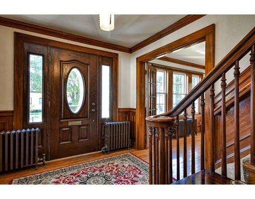 33 Mills Road Needham, MA 02494 - Photo 5 of 17 Gallery Image 5