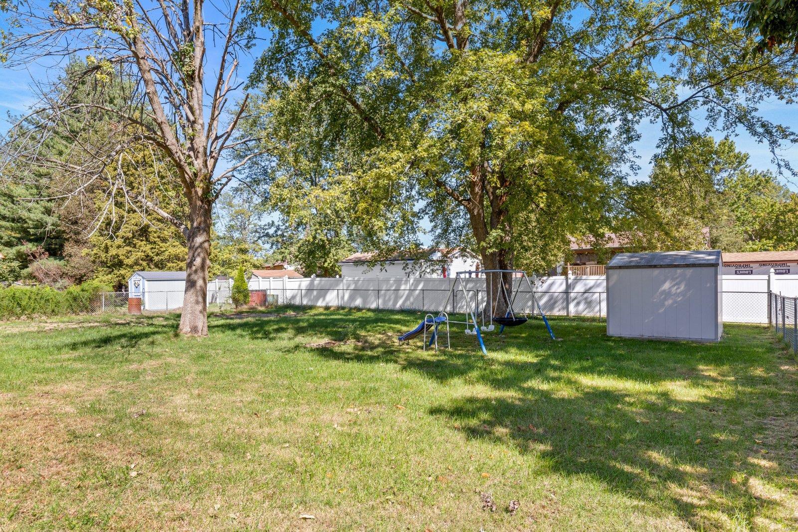 4711 Storeyland Drive Alton, IL 62002 - Photo 30 of 38