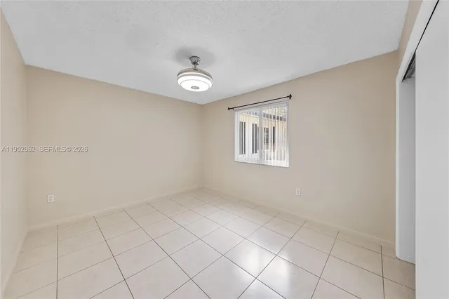 $3,445 | 10525 Southwest 77th Court, Unit 10525, Pinecrest, FL 33156