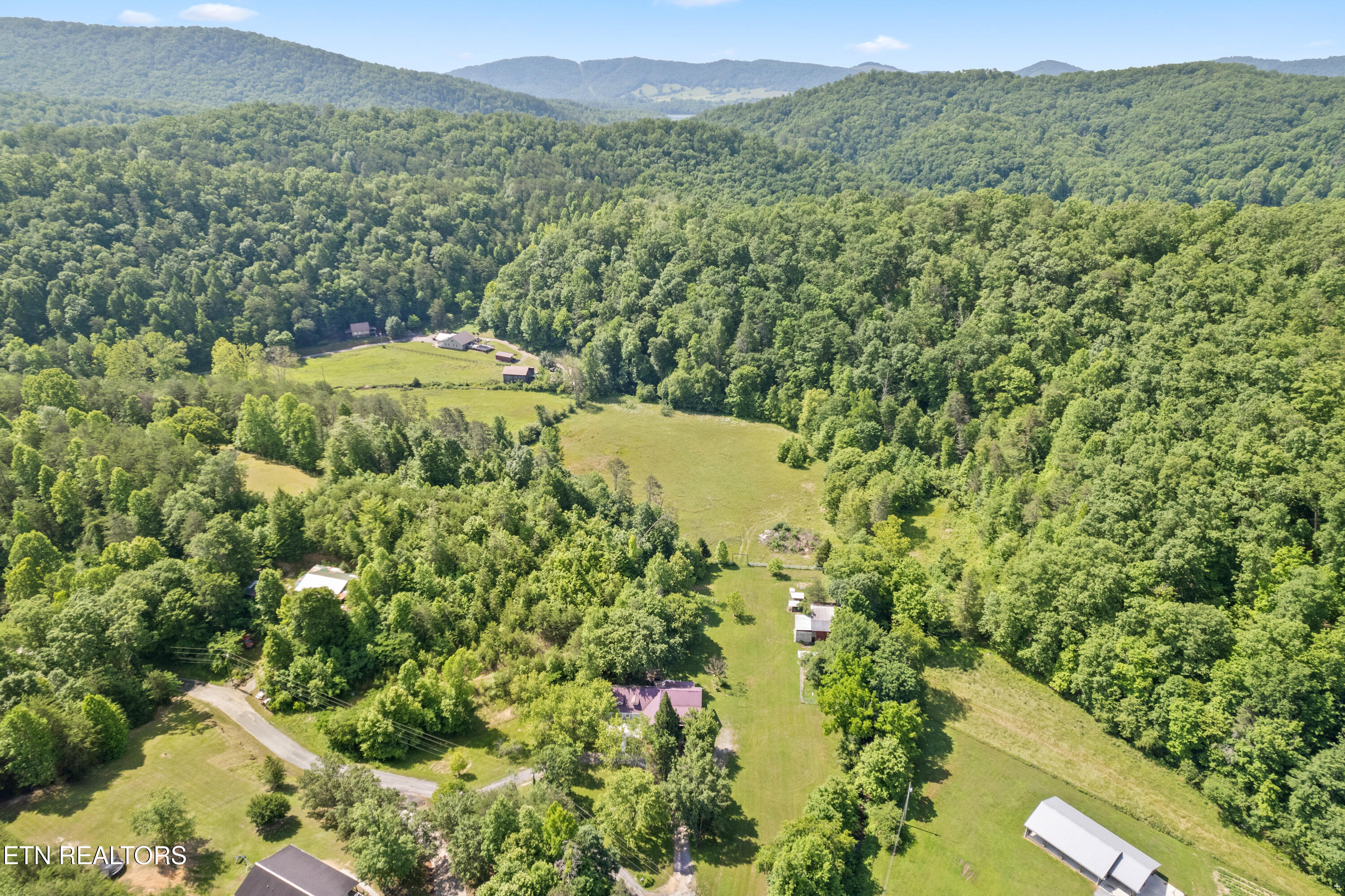 449 Carpenter Road Mooresburg, TN 37811 - Photo 45 of 51 Positive Perceptions-44
