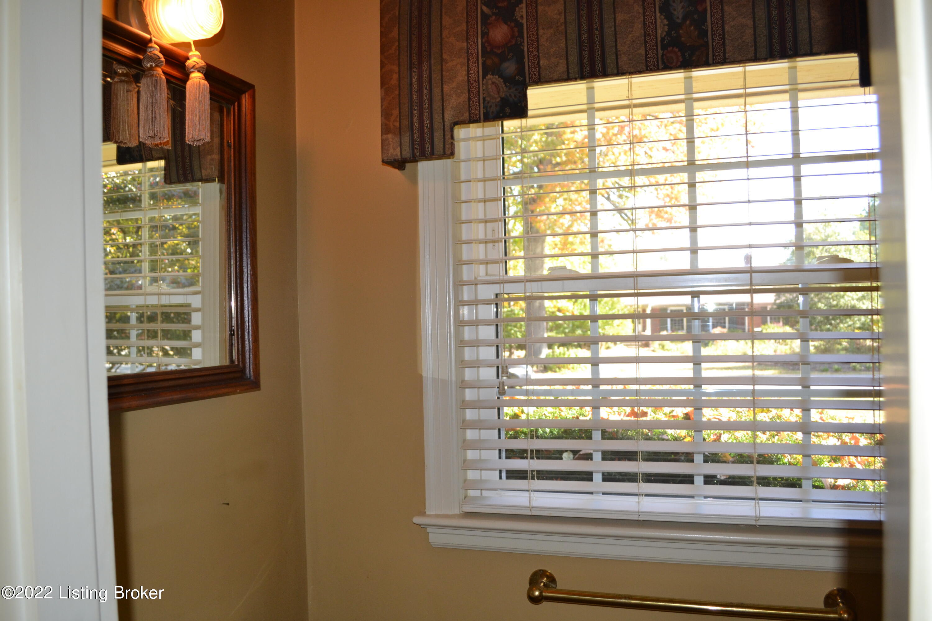 208 South Hampton Road Louisville, KY 40222 - Photo 55 of 59 DSC_0055