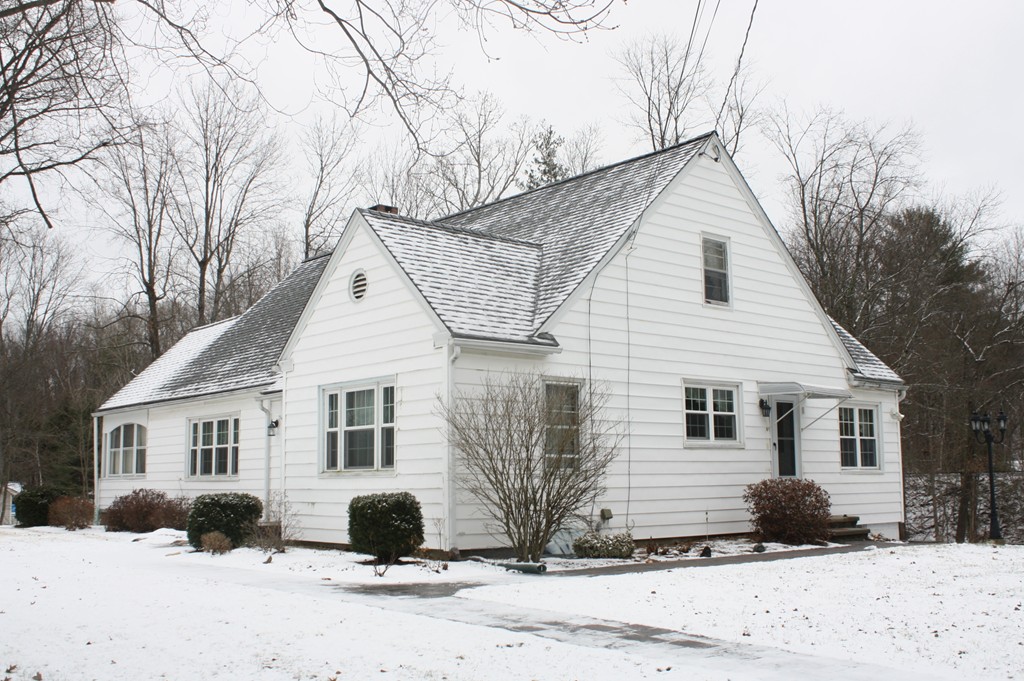 25 River Road Erving, MA 01344 - Photo 3 of 17 Gallery Image 3