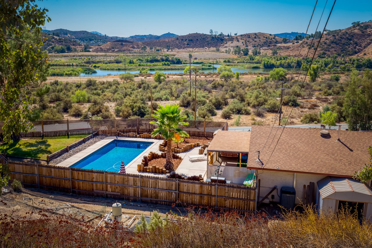 13702 Willow Road Lakeside, CA 92040 - Photo 3 of 24