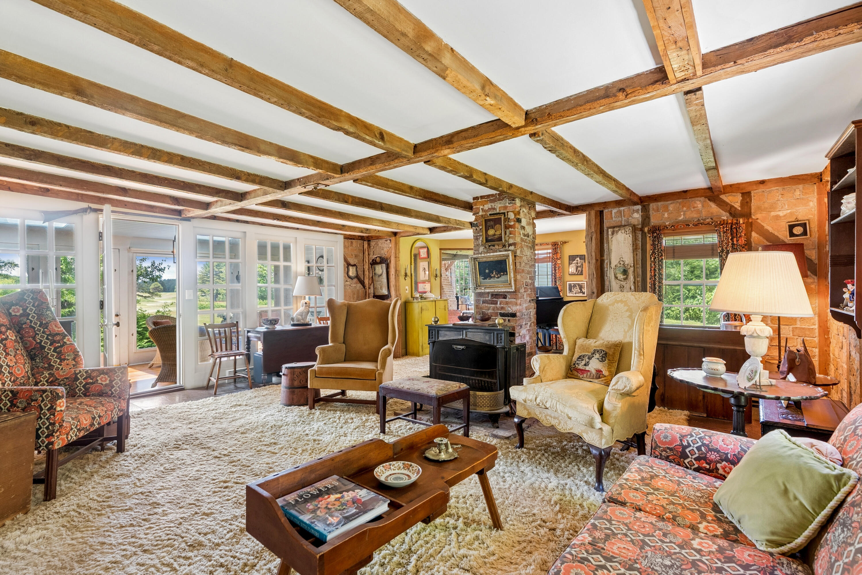 1 River Road Kennebunkport, ME 04046 - Photo 21 of 76 Living Room