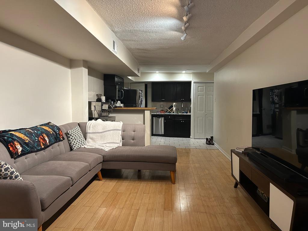 114 North 3rd Street, Unit 3 Philadelphia, PA 19106 - Photo 1 of 6