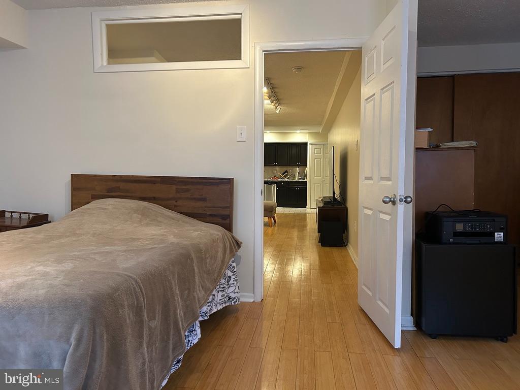 114 North 3rd Street, Unit 3 Philadelphia, PA 19106 - Photo 4 of 6