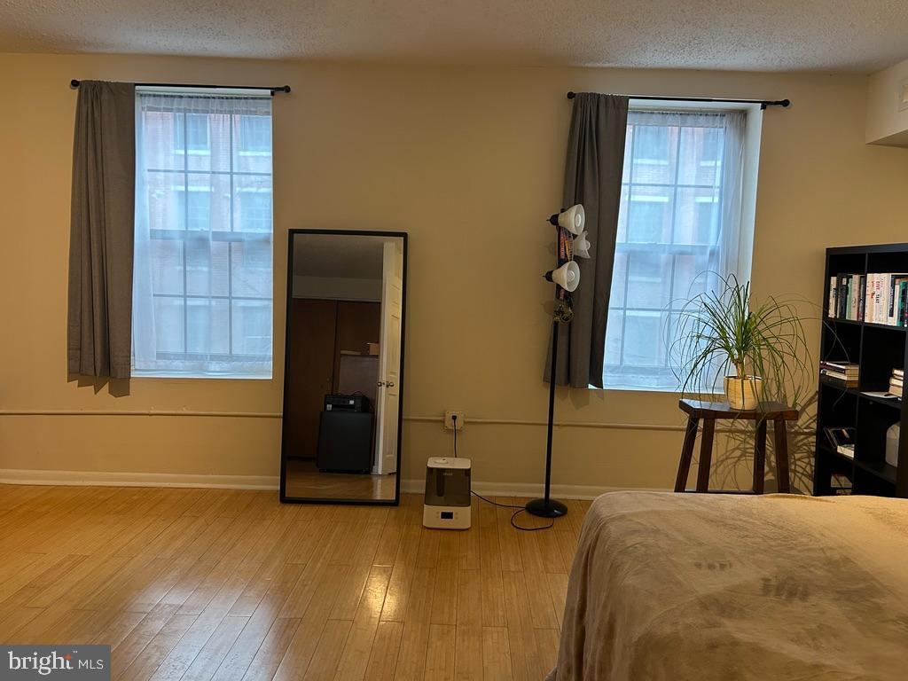 114 North 3rd Street, Unit 3 Philadelphia, PA 19106 - Photo 5 of 6