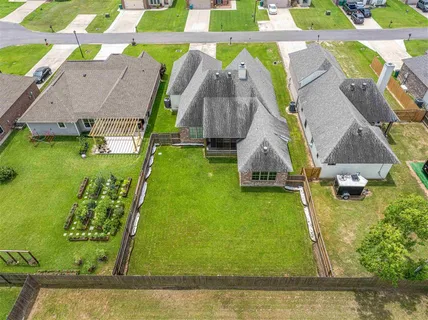 $264,900 | 1748 North Haniel Drive, Lake Charles, LA 70611
