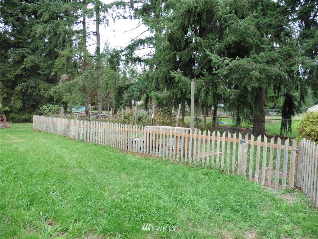 7121 191st Avenue Southwest Rochester, WA 98579 - Photo 16 of 20