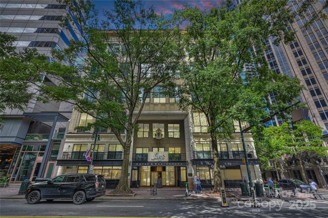 $2,995,000 | 127 North Tryon Street, Unit 615, Charlotte, NC 28202