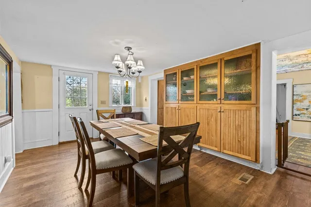 $815,000 | 266 Highway 15, Jericho, VT 05465