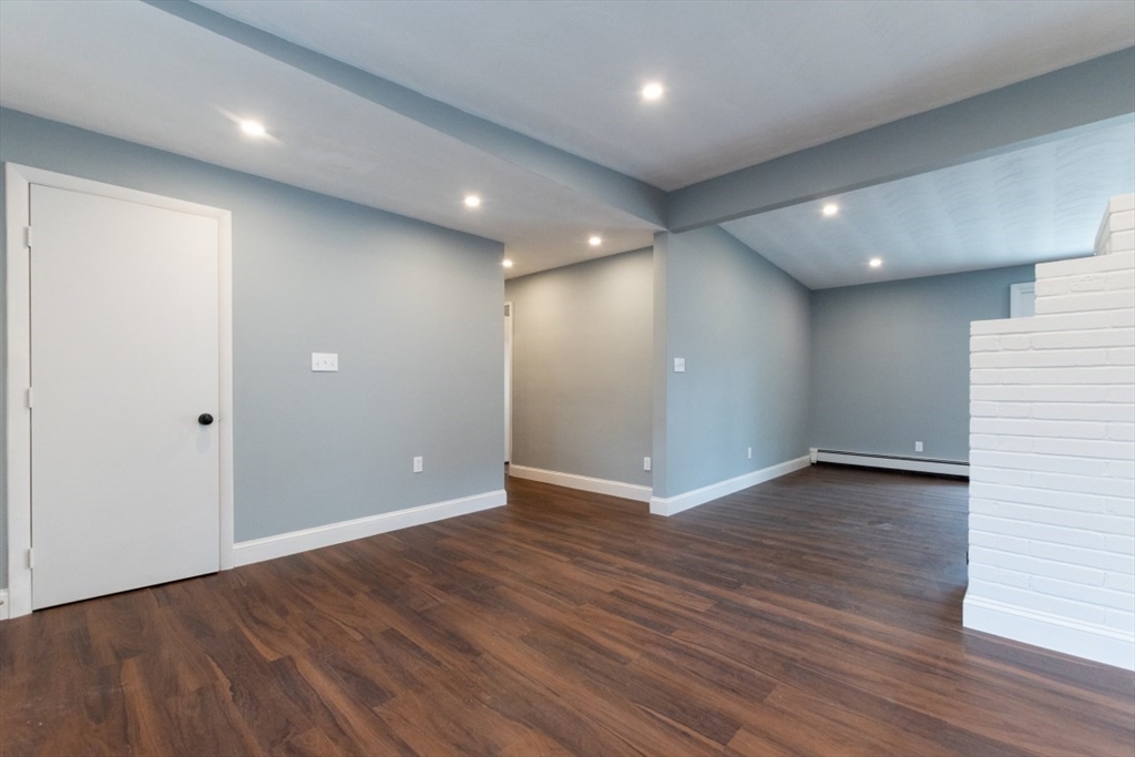 30 Ridgefield Drive Framingham, MA 01701 - Photo 11 of 42