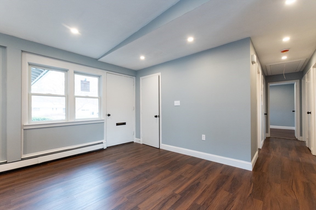 30 Ridgefield Drive Framingham, MA 01701 - Photo 12 of 42