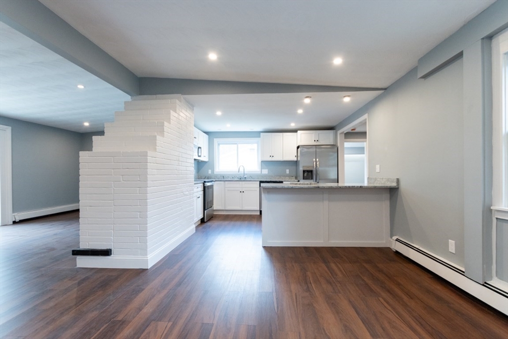 30 Ridgefield Drive Framingham, MA 01701 - Photo 13 of 42