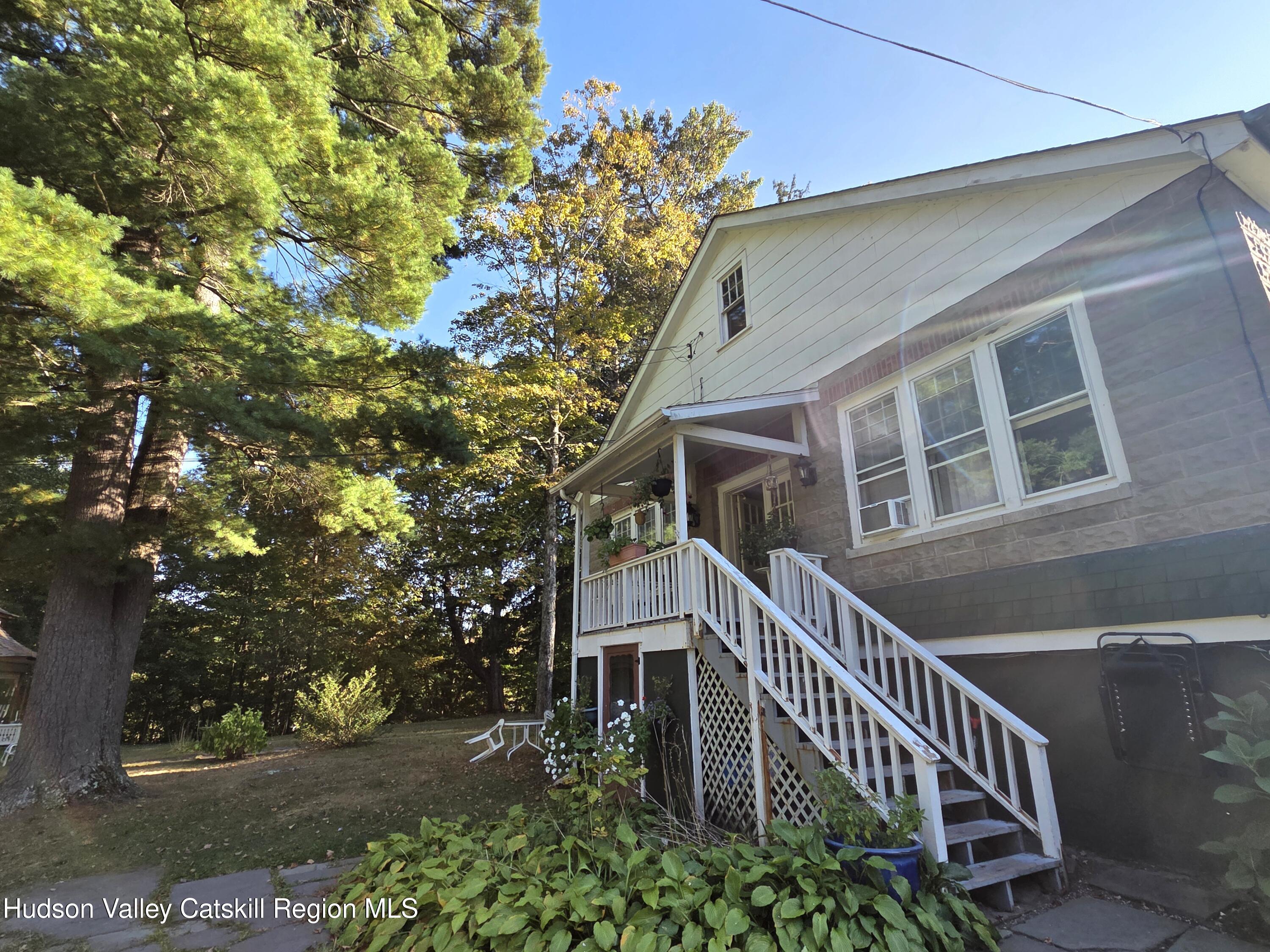 37-69 Mt Ava Maria Road Phoenicia, NY 12464 - Photo 8 of 27 a balcony view with a garden