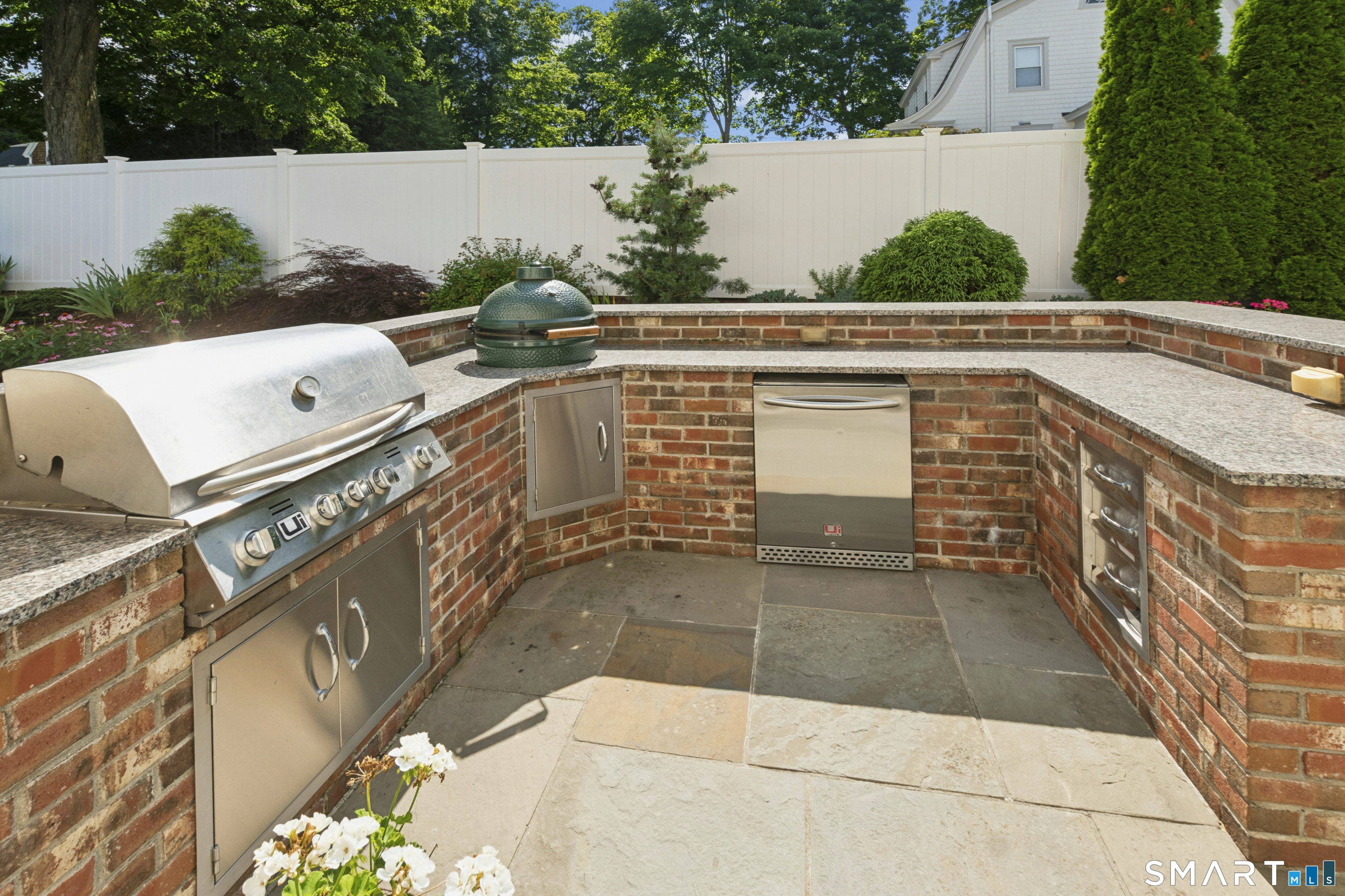 43 Catoonah Street Ridgefield, CT 06877 - Photo 30 of 40