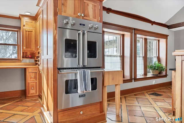 $599,900 | 40 Rice Lane, Beacon Falls, CT 06403