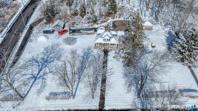 $599,900 | 40 Rice Lane, Beacon Falls, CT 06403