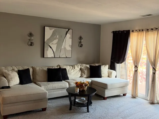 $210,000 | 614 Tralee Court, Unit 2D, Schaumburg, IL 60193