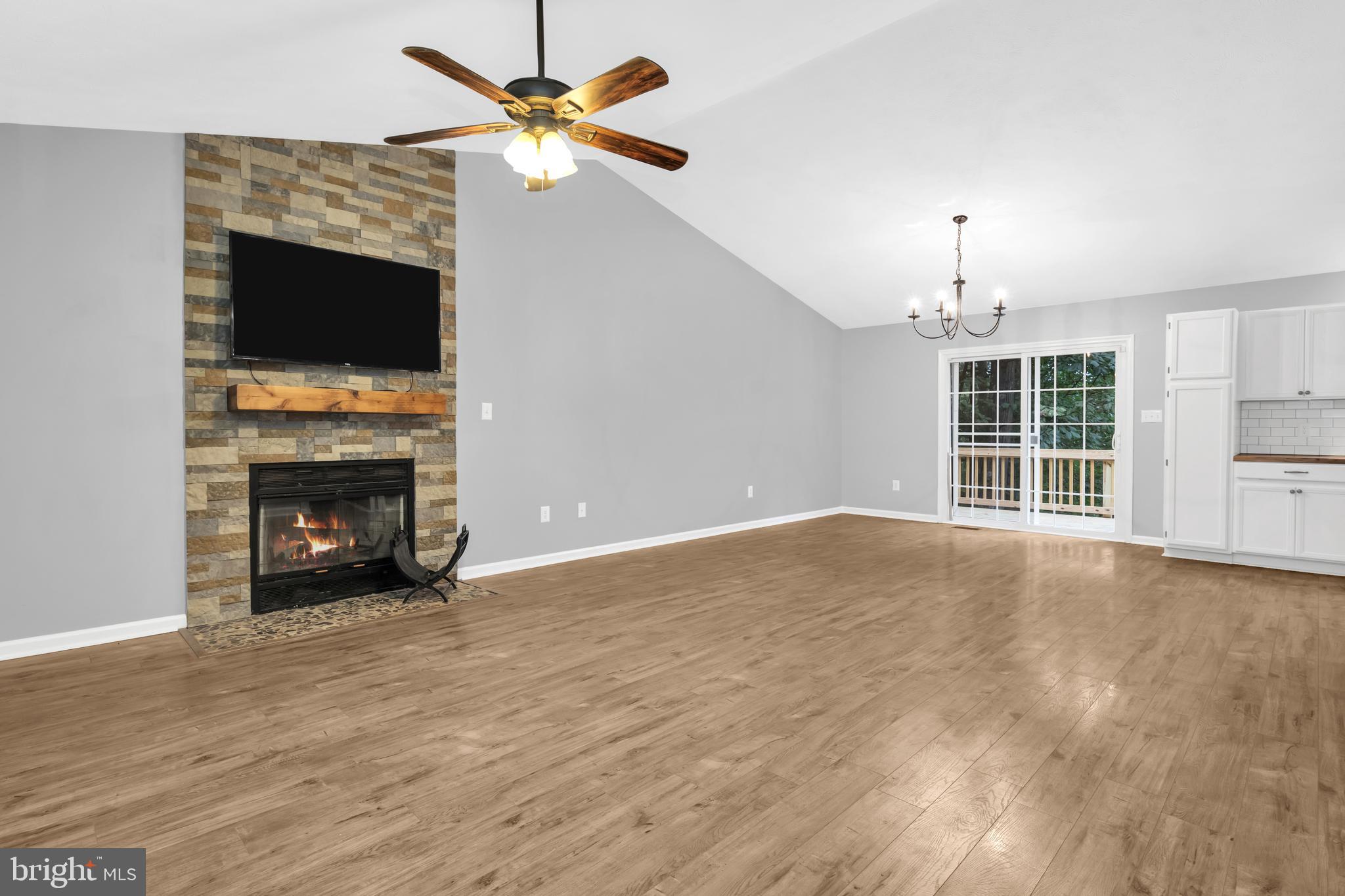 2196 High Top Road Linden, VA 22642 - Photo 7 of 33 Wood Laminate Floors