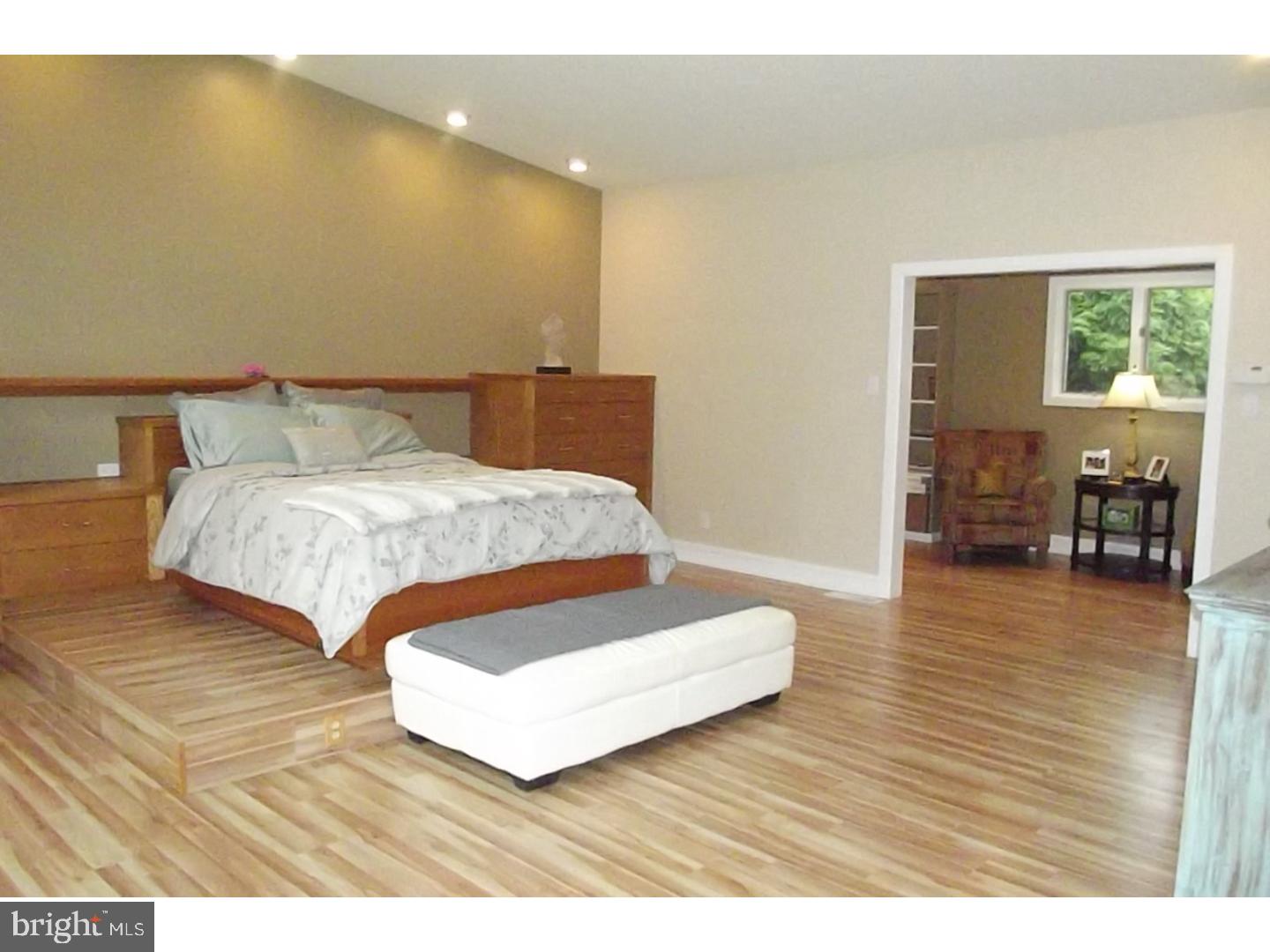 908 Senator Road East Norriton, PA 19403 - Photo 17 of 25 Bedroom - Main