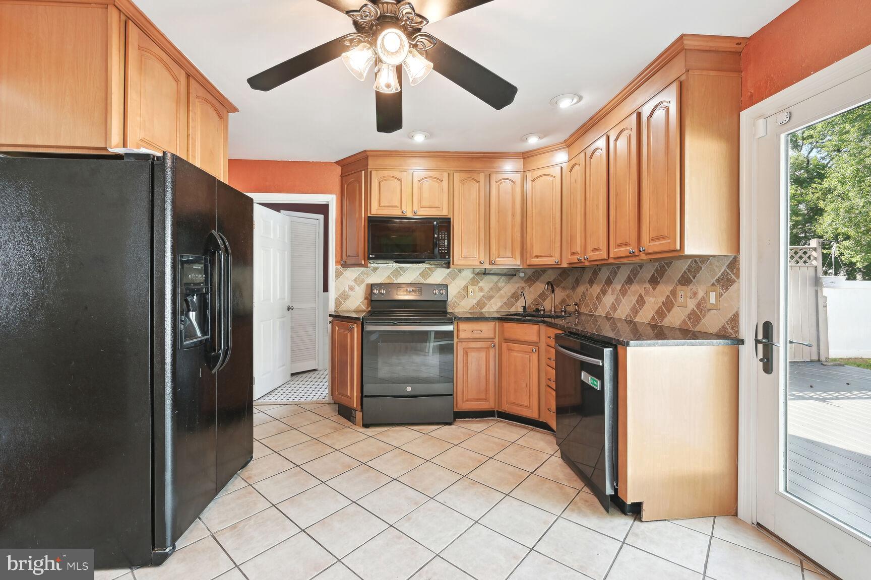 446 Cutler Avenue Maple Shade, NJ 08052 - Photo 11 of 20