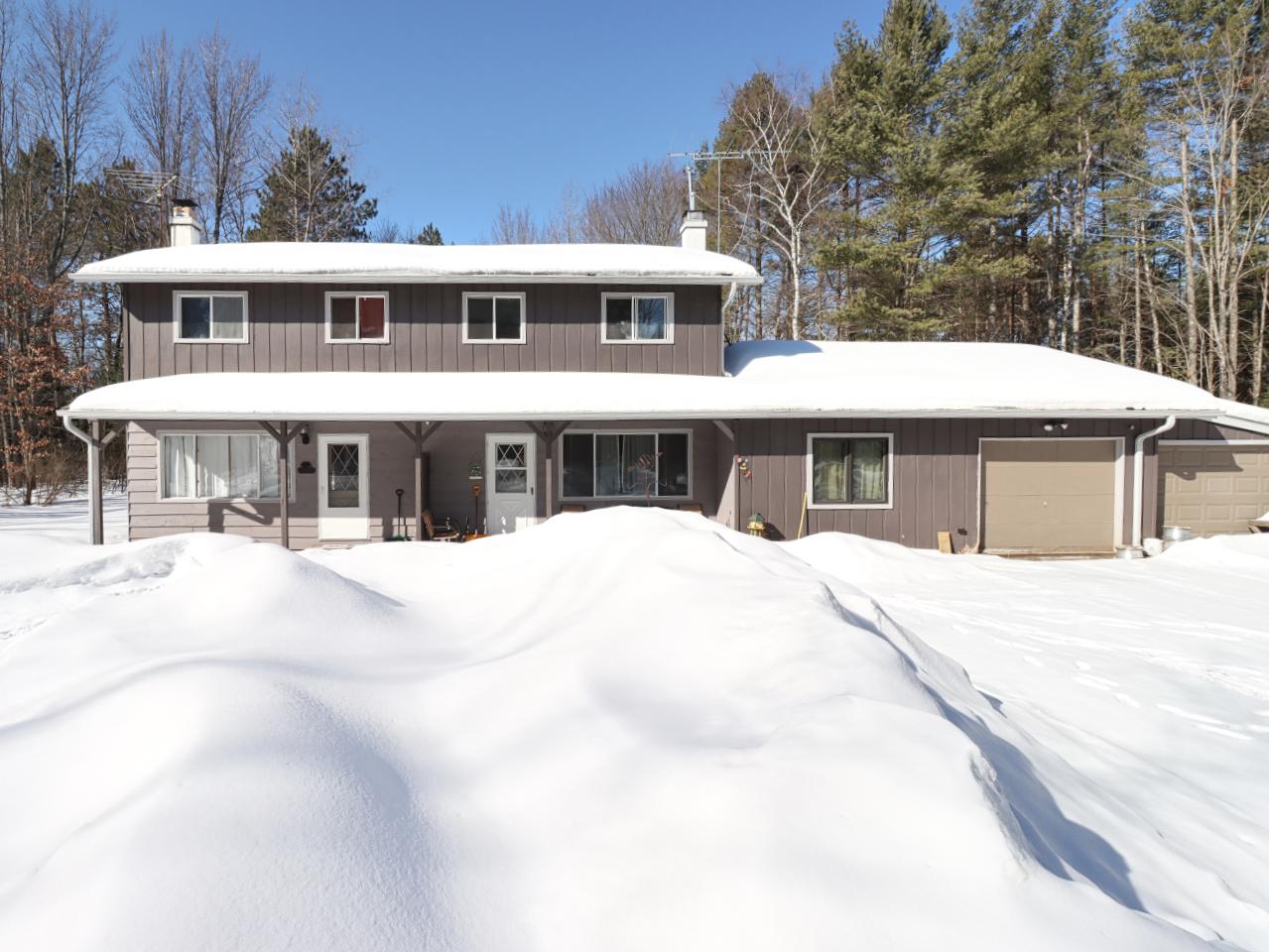 877 Loon Lake Road Eagle River, WI 54521 - Photo 10 of 32 Gallery Image 10