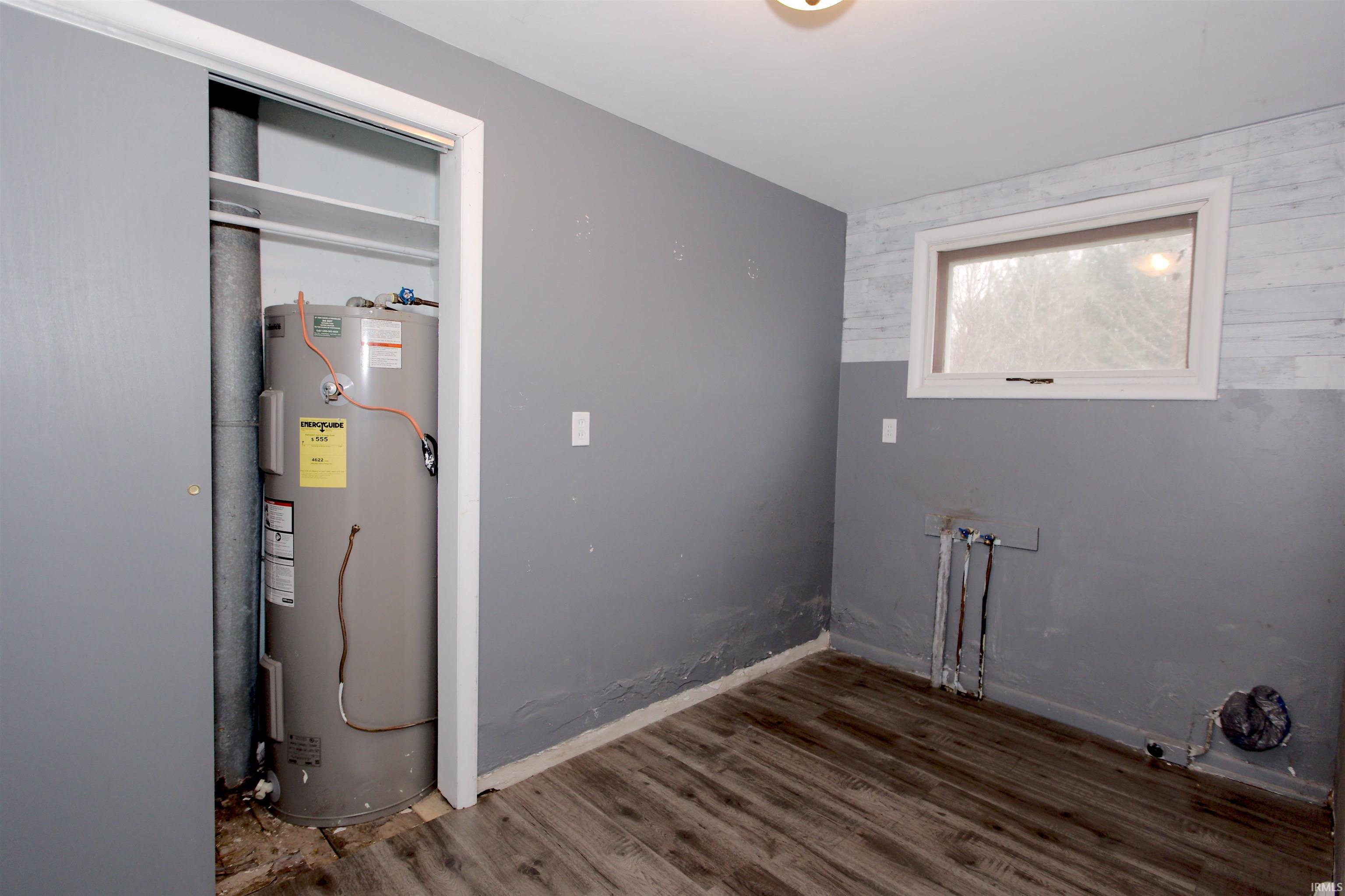 515 East Riverside Road Huntington, IN 46750 - Photo 14 of 29 Gallery Image 14