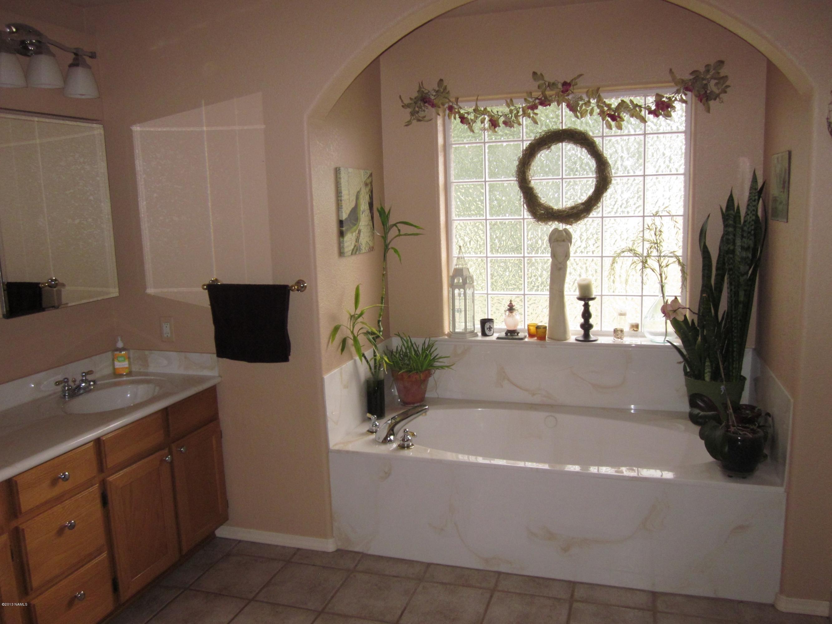 8145 Hollow Ridge Road Flagstaff, AZ 86004 - Photo 20 of 27 IMG_0802