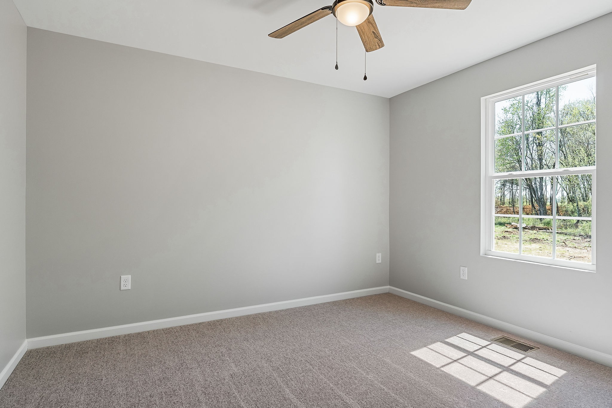 809 Smith Road Smithville, TN 37166 - Photo 13 of 28 Gallery Image 13