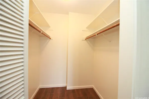 $2,800 | 2600 Pualani Way, Unit 905, Honolulu, HI 96815