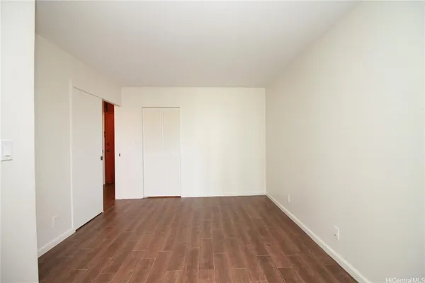 $2,800 | 2600 Pualani Way, Unit 905, Honolulu, HI 96815