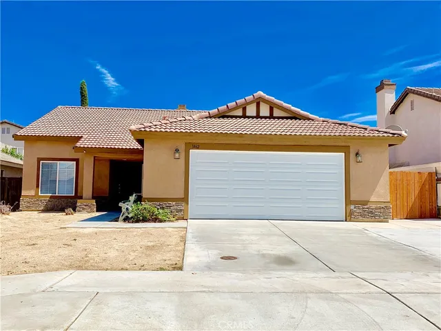 $2,975 | 1462 Nutmey Lane, Hemet, CA 92545
