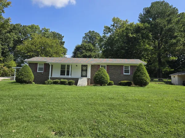 $1,750 | 208 Caldwell Drive, Columbia, TN 38401