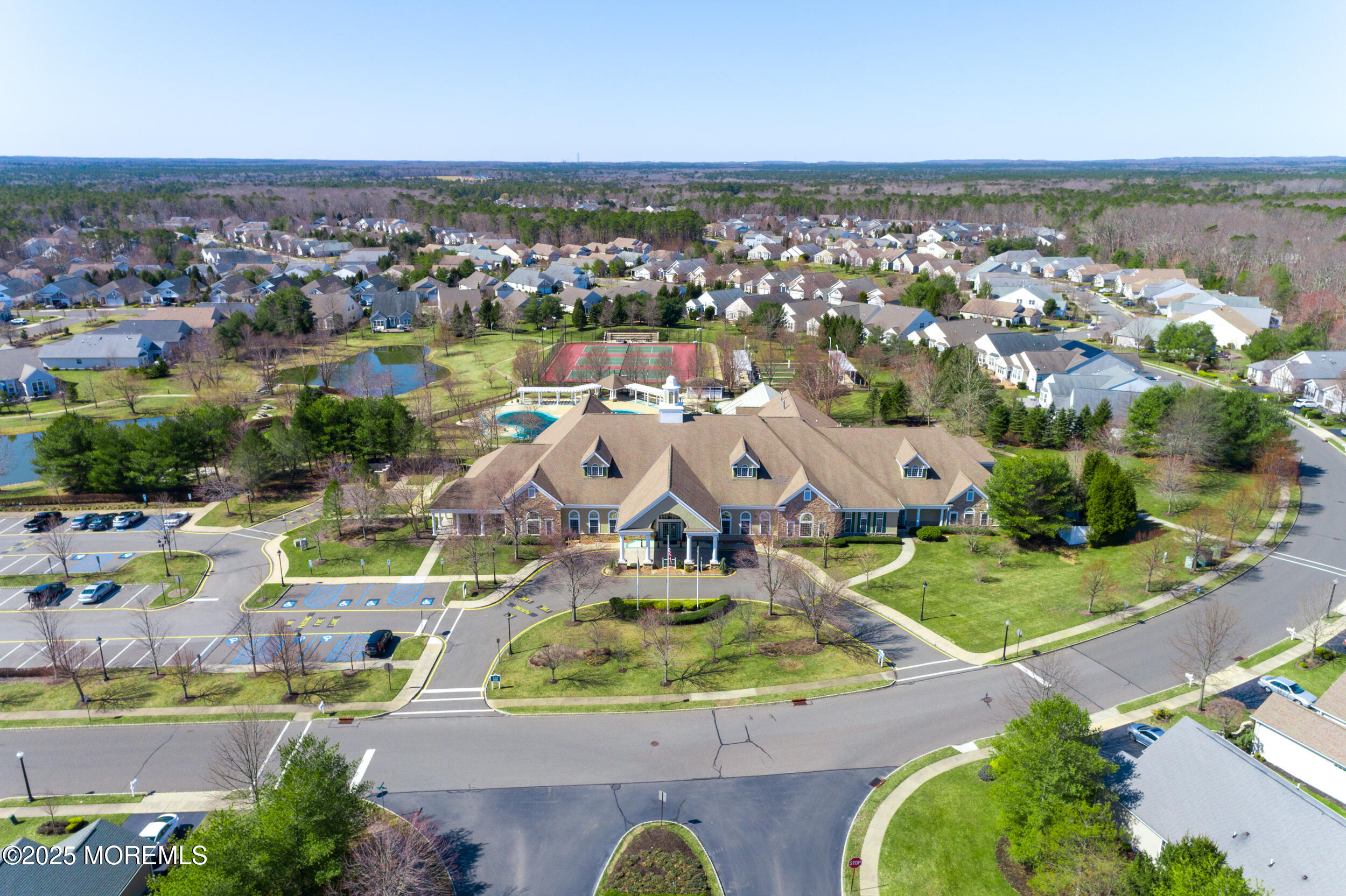 23 Lenox Road Jackson, NJ 08527 - Photo 31 of 35 Club 1