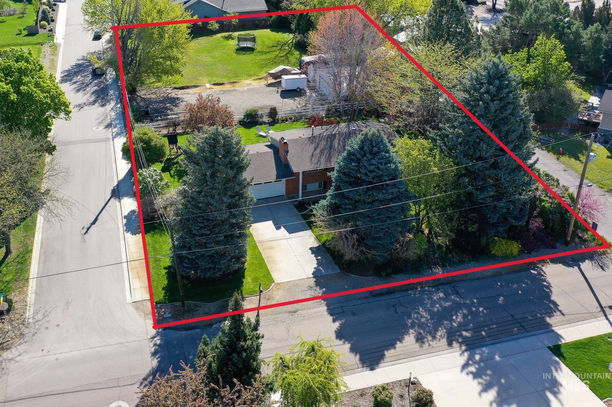 4870 North Farrow Street Boise, ID 83713 - Photo 38 of 40 Aerial view of property's location featuring property parcel outlined