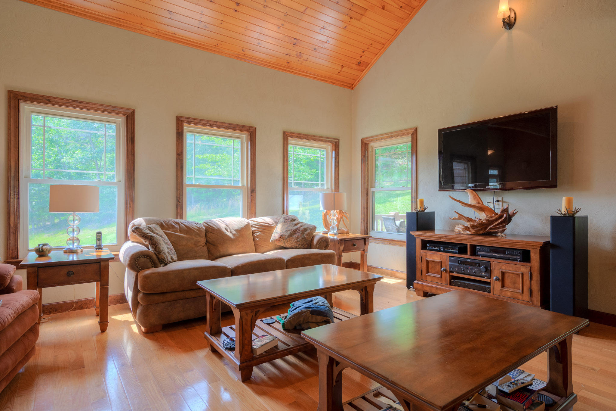 1386 Indian Valley Road Northwest Radford, VA 24141 - Photo 12 of 82 1386_IndianValleyRd_Web-17